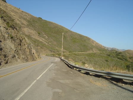 roadside turnou on the pacific coast highway