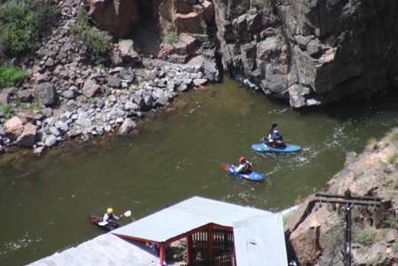 kayak kayakers, royal gorge, arkansas river