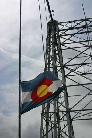 colorado state flag, Royal Gorge Park, Suspension Bridge