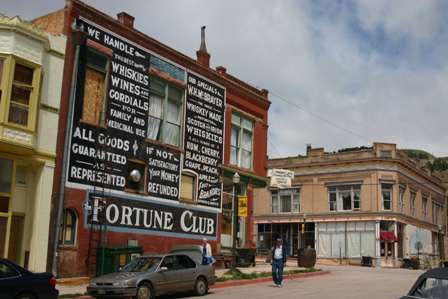 Fortune Club, Victor Colorado